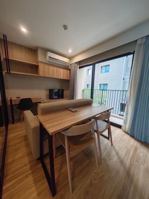 ✨ อยู่ให้ชีวิตง่ายขึ้น…ในโลเคชั่นที่ “ใช่” ✨Blossom Condo Sathorn – Charoenratแค่ 900 เมตรถึง BTS สุรศักดิ์ 🚝 ตื่นสายแค่ไหนก็ยังไปทำงานทัน!📞Phat 064-642-8664