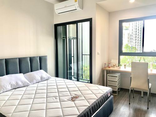 Ideo Chula-Samyan, a condo for people who want to wake up late...but still walk to class in time 😌
🛏️1Bed 34sq.m. 6.5mb.💰
📞Phat 064-642-8664