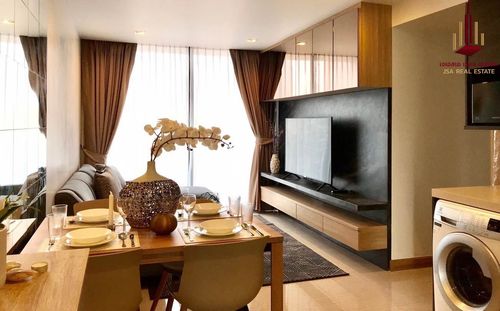 ✨ For Rent: Downtown 49 Condo ✨  💰 Only 40,000 THB/month