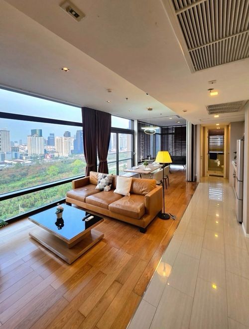 Circle Living Prototype Condo for Rent 1 Bedroom 84 sq.m near MRT Phetchaburi with Private Office Close to NIST and Bumrungrad