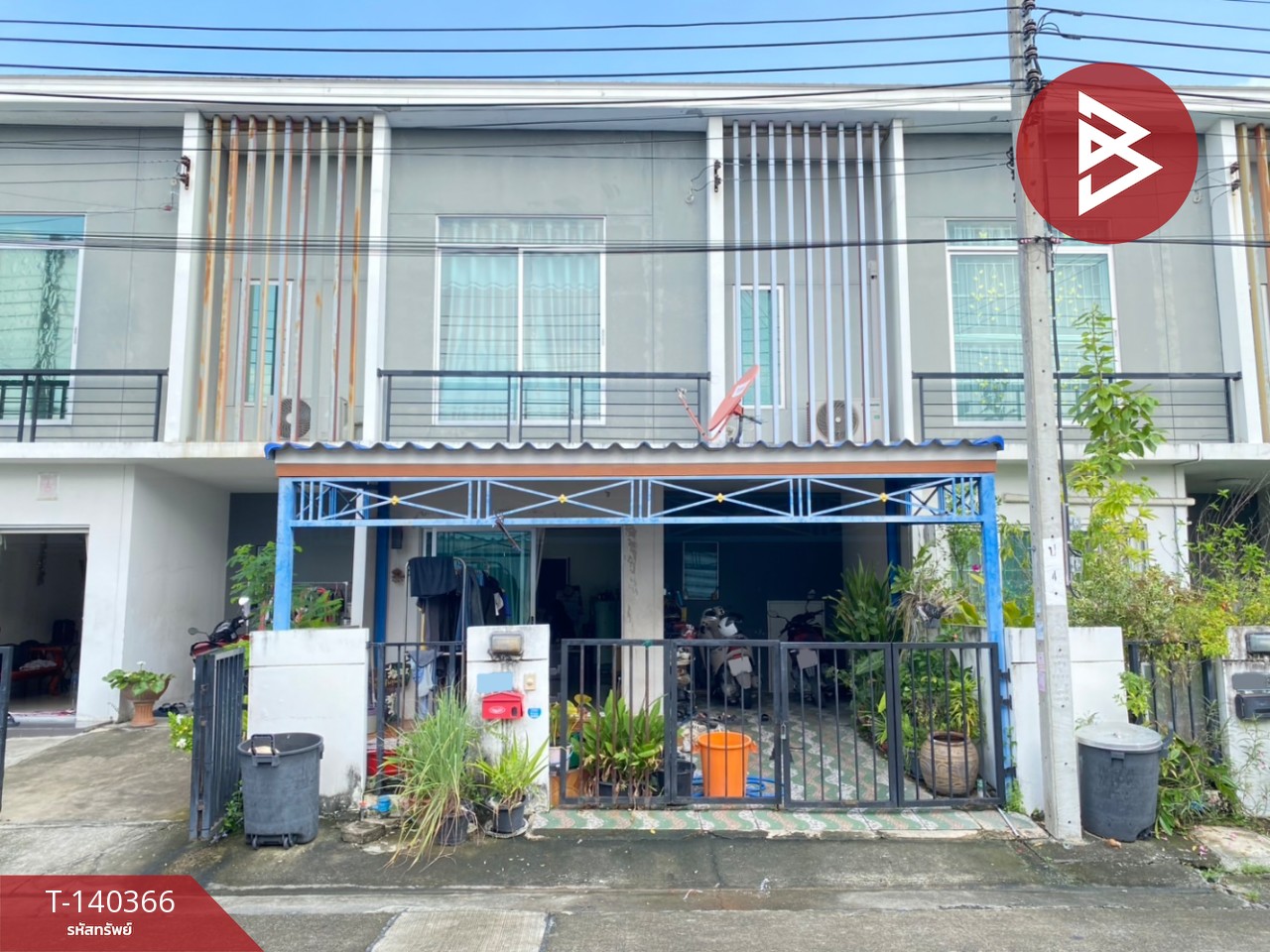 Townhouse for sale Pruksa Village 103, Samrong-Puchao, Samut Prakan, ready to move in.