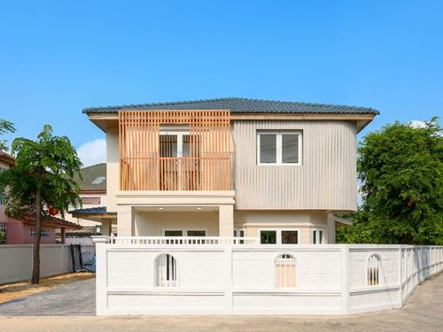 ขายบ้านรีโนเวทใหม่ทั้งหลัง รามอินทรา 34 4 ห้องนอน ใกล้ทางด่วน พร้อมเข้าอยู่