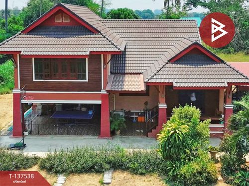 Single house for sale with land, area 1 rai, Tha Chai Subdistrict, Chainat Province, next to the Chao Phraya River, good location.