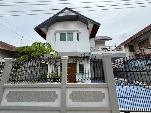 บ้านเดี่ยว 2 ชั้น ม.บ้านมณฑลทิพย์ 50 ตร.วา 4 นอน 2 น้ำ พุทธมณฑลสาย 4  รีโนเวทแล้ว