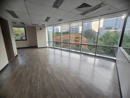 208 Wireless Office For Rent 110sqm 1,400 per sqm or 150,000 per month