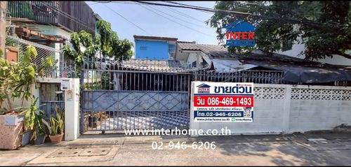 Land + detached house, 1 floor, 50 sq m. House + land, near Big C Lat Phrao. Soi Lat Phrao 63 (Intersection 6), Lat Phrao Road, Lat Phrao-Ratchadaphisek Road, Bang Kapi District, Bangkok