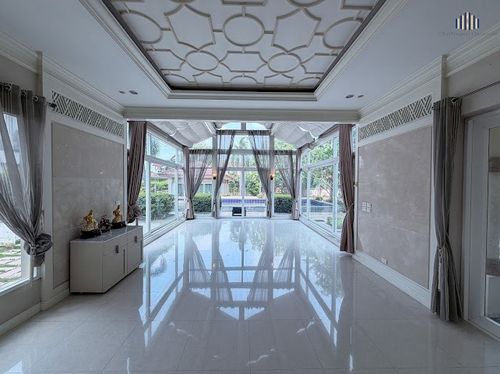 Luxury Mansion for Sale on Ratchaphruek Road Prukpirom Regent Ratchaphruek–Rattanathibet by Q House ,A rare 2-storey luxury mansion with private swimming pool. 592.8 sq.wah, 850 sq.m, 10 bedrooms, 9 bathrooms Located near Denla British School (DBS). Urgen