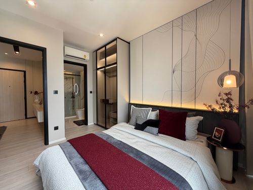 The Room Phayathai, ready-to-move-in condo, fully furnished, free of charge, 1 bedroom, project price.