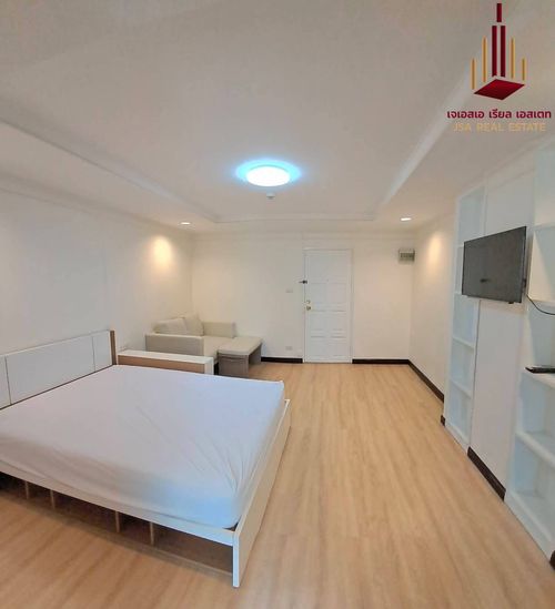 ✨ For Rent: Pratunam Prestige Condo ✨  💰 Only 15,500 THB/month
