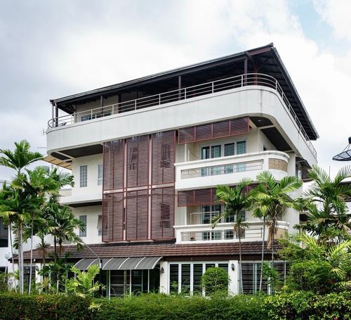 5-Storey Detached House for Sale in Charoen Nakhon, Khlong San near ICONSIAM, 557 sq.m, 6 Bedrooms Rare Large Home in City Area