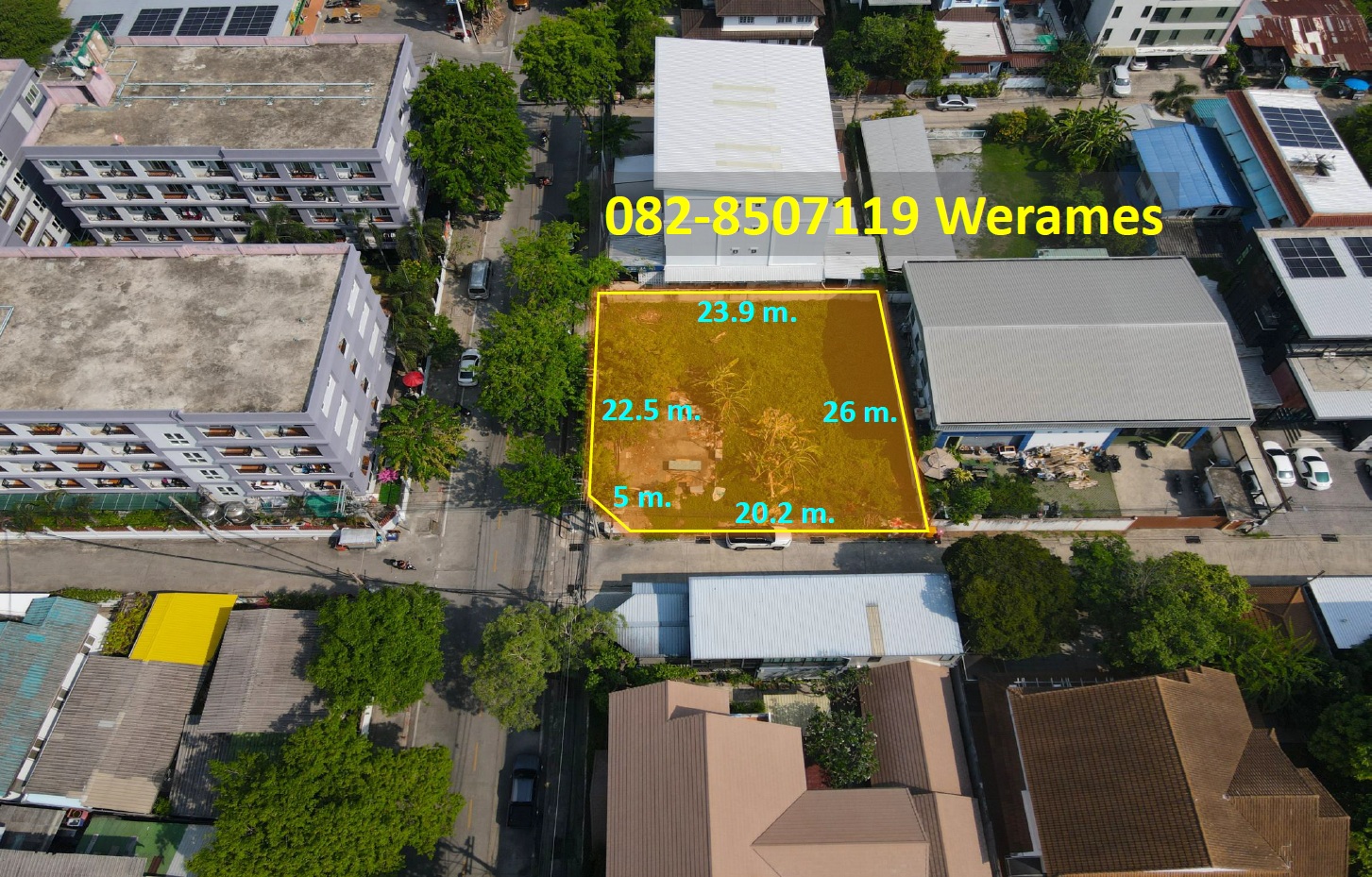 Land for sale, Lat Phrao, near university (suitable for building a house, office, apartment and condominium) 152 square wah, next to the road on 2 sides, very beautiful.