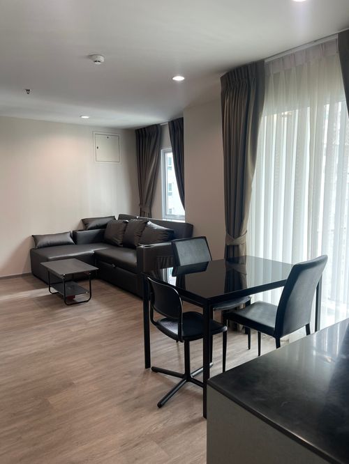 🔥For Rent Now🔥 Regent Home Bangson Phase 28, Large 56 sq.m. 2-bedroom unit, next to MRT Bangson, ready to move in.