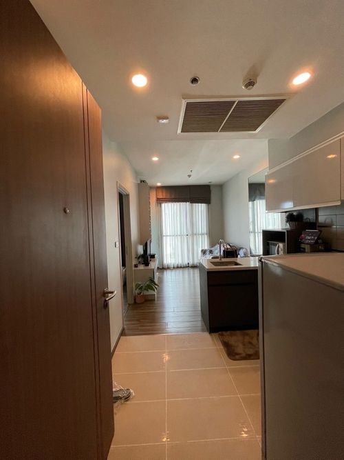 🔥For Rent Now🔥 Wyne By Sansiri, near BTS Phra Khanong. Beautiful city view, ready to move in, fully furnished. Located in the heart of Sukhumvit.