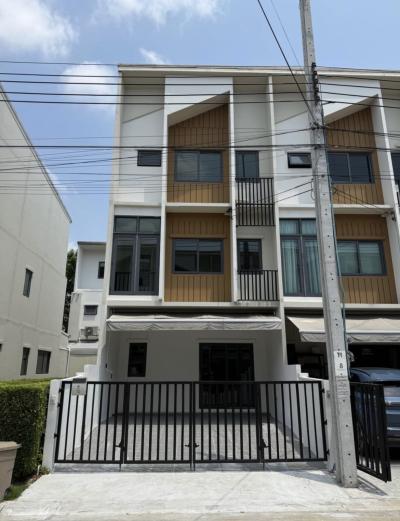 For Sale Townhouse/Townhome  , PLEX Onnut - Wongwaen , corner unit , newly renovated , Dok Mai , Prawet , Bangkok , CX-150662