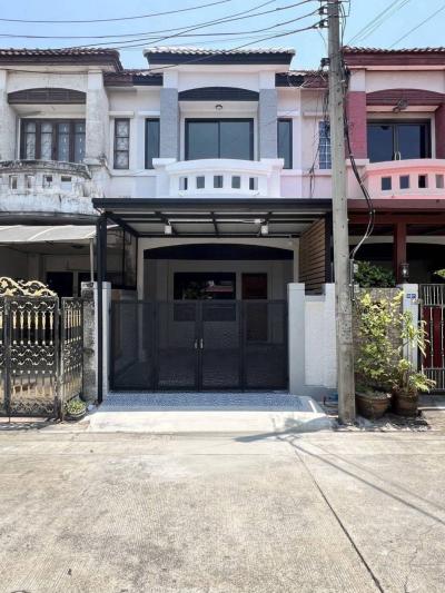 ขายทาวน์เฮ้าส์/ทาวน์โฮม  บ้านบุศรินทร์ จันทร์ทองเอี่ยม รีโนเวทใหม่ MRT-บางพลู บางรักพัฒนา บางบัวทอง นนทบุรี CX-152039