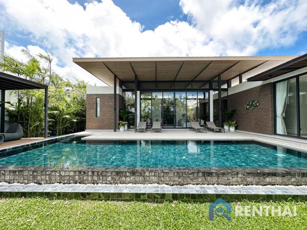สำหรับ ขาย วิลล่า  ที่ Boat Avenue Residence