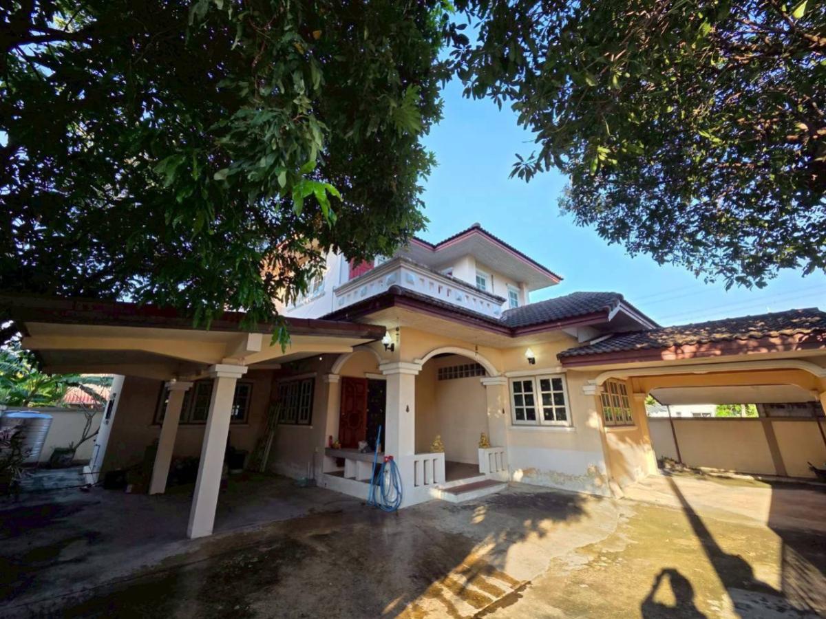 For Sale House , Baan Savitri , Salathammasop Sop , Thawi Watthana , Bangkok , CX-150203