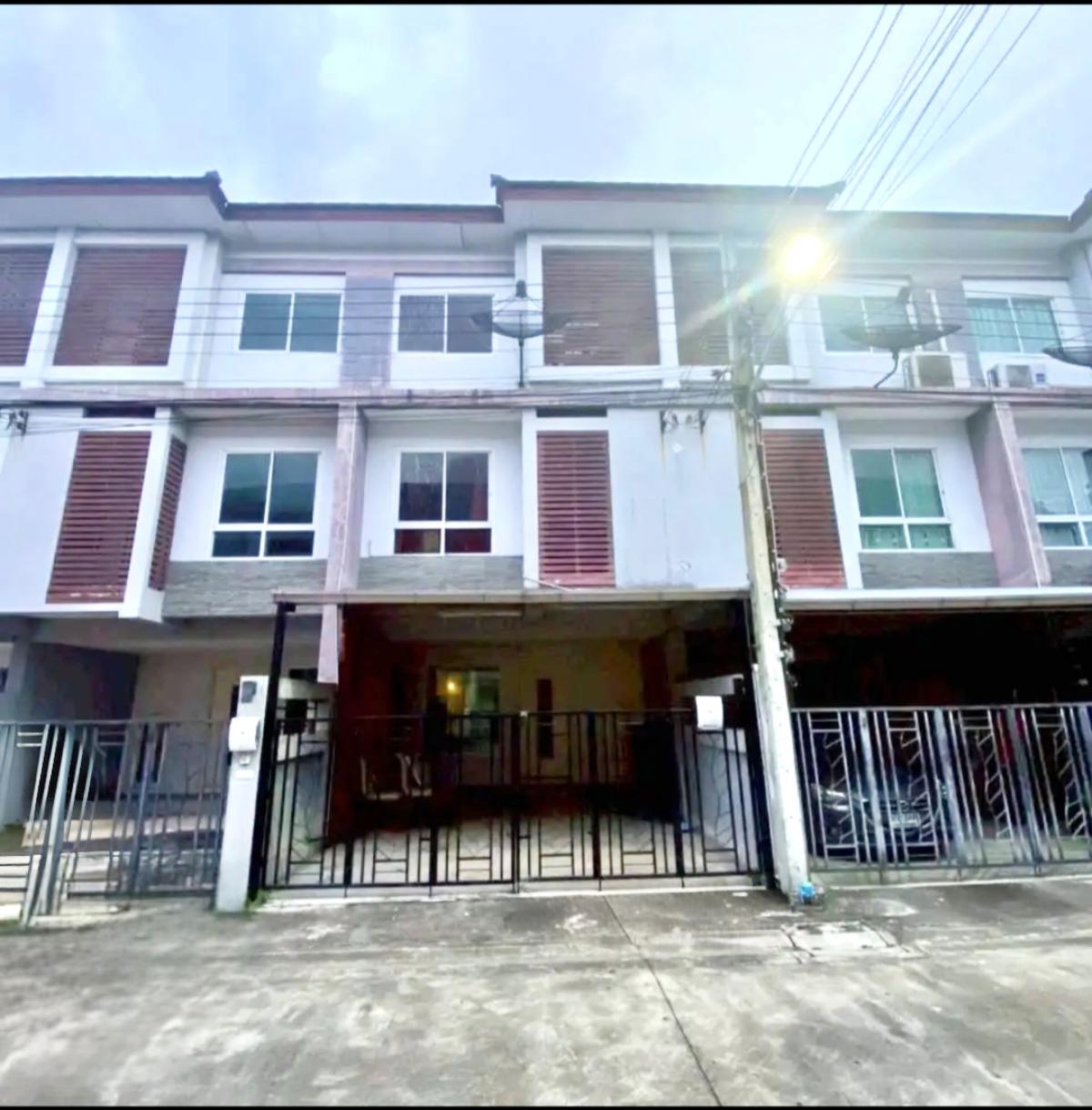 For Sale Townhouse/Townhome , Taradee Ratchapreuk , wide frontage , Bang Rak Noi , Mueang Nonthaburi , Nonthaburi , CX-149793 For Sale Townhouse/Townhome , Taradee Ratchapreuk , wide frontage , Bang Rak Noi , Mueang Nonthaburi , Nonthaburi , CX-149793