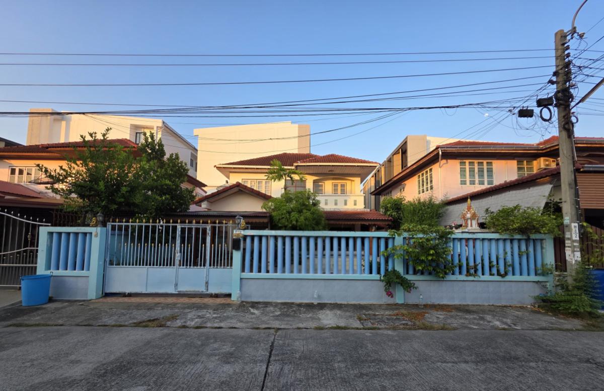 For Sale House , Samrej Ville 5 , Mahasawat , Bang Kruai , Nonthaburi , CX-151226 For Sale House , Samrej Ville 5 , Mahasawat , Bang Kruai , Nonthaburi , CX-151226