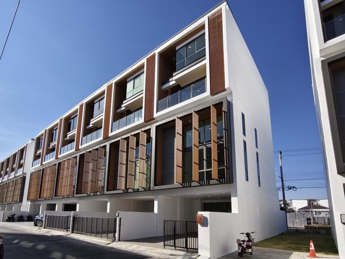 For Sale Townhouse/Townhome , Shizen Phatthanakan 32 , Suan Luang , Suan Luang , Bangkok , CX-150848 For Sale Townhouse/Townhome , Shizen Phatthanakan 32 , Suan Luang , Suan Luang , Bangkok , CX-150848