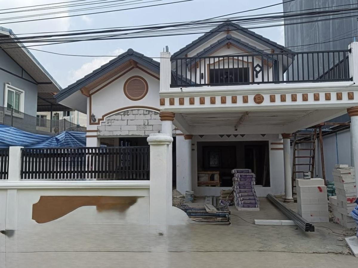 ขายบ้านเดี่ยว 60 ตารางวา เลียบคลองภาษีเจริญฝั่งเหนือ รีโนเวทใหม่ หนองแขม เขต หนองแขม กรุงเทพ CX-151574