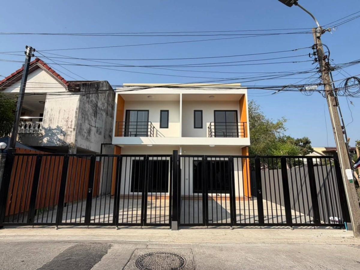 ขายบ้านแฝด 2 ชั้น 24.5 ตรว. บุญศิริ 18 สมุทรปราการ เมืองใหม่ เมืองสมุทรปราการ สมุทรปราการ CX-152713