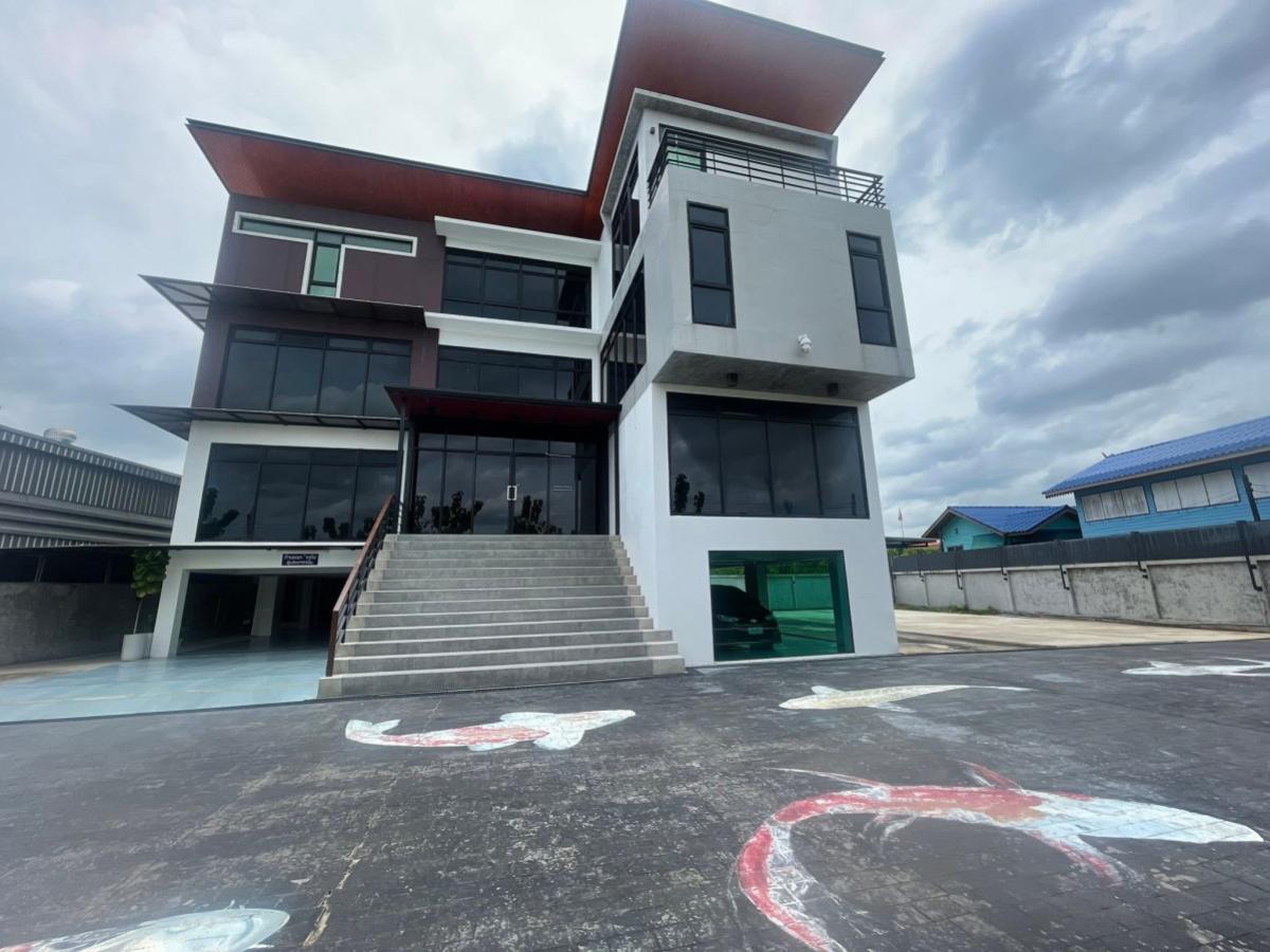 For Sale Land with a 4-storey building (office and residential use) —Sukhapiban 5 Road , wide frontage , newly renovated , Tha Raeng , Bang Khen , Bangkok , CX-152382