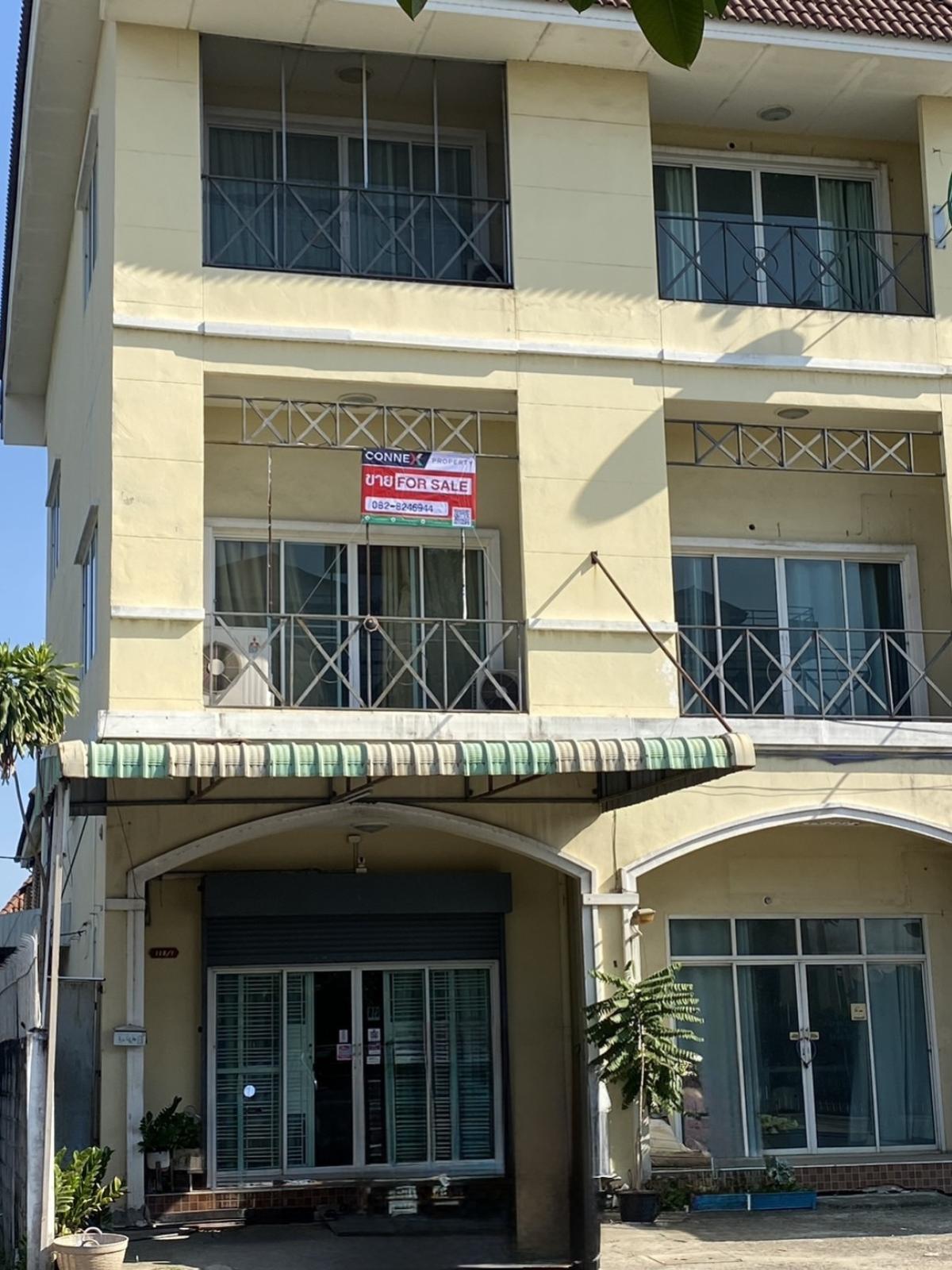 For Sale Townhouse/Townhome , Chanantorn windmill , corner unit , Nong Khaem , Nong Khaem , Bangkok , CX-152358 For Sale Townhouse/Townhome , Chanantorn windmill , corner unit , Nong Khaem , Nong Khaem , Bangkok , CX-152358