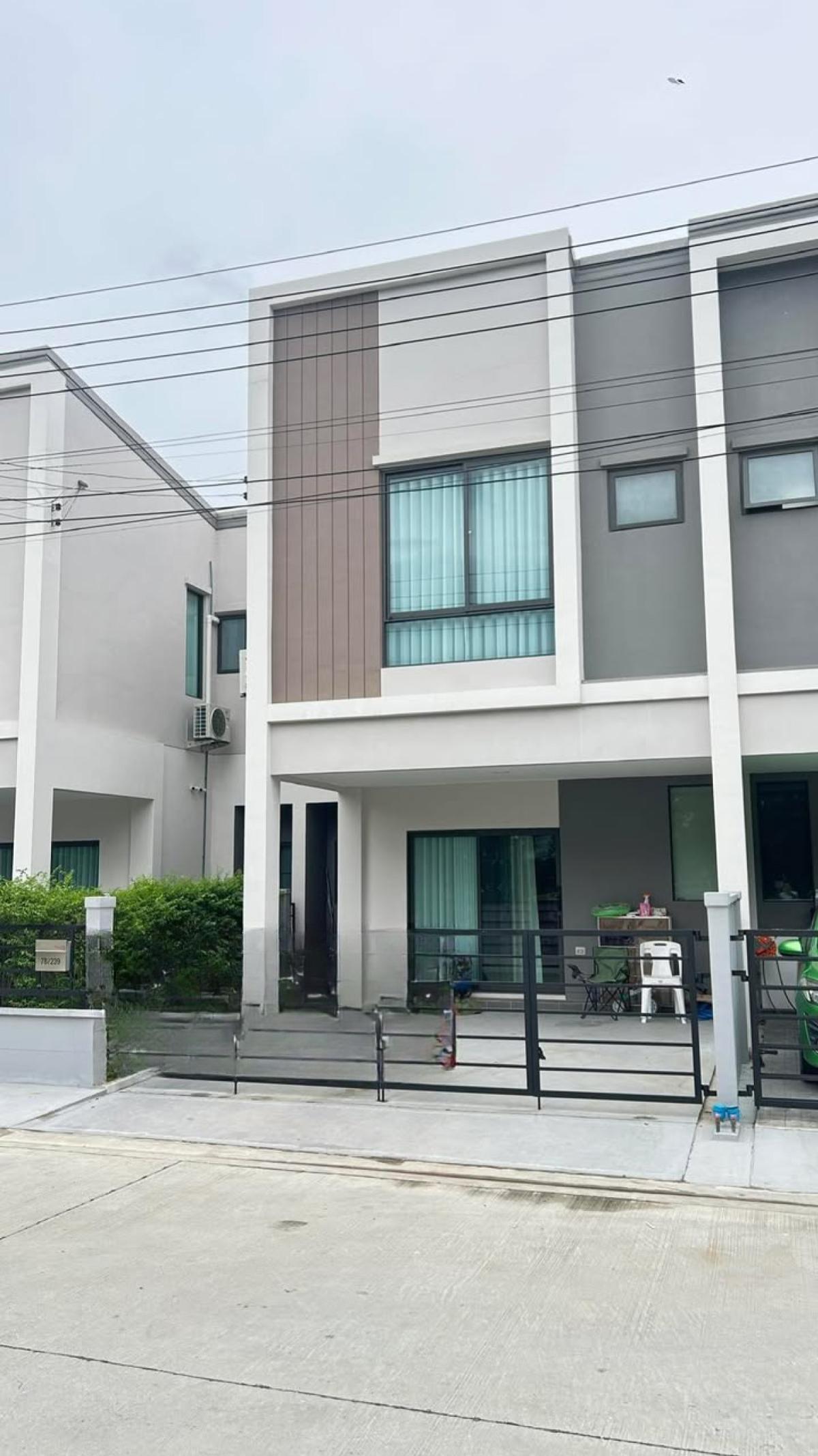 ขายทาวน์เฮ้าส์/ทาวน์โฮม พลีโน่ สุขุมวิท บางนา 3 บางแก้ว บางพลี สมุทรปราการ CX-152164 ขายทาวน์เฮ้าส์/ทาวน์โฮม พลีโน่ สุขุมวิท บางนา 3 บางแก้ว บางพลี สมุทรปราการ CX-152164