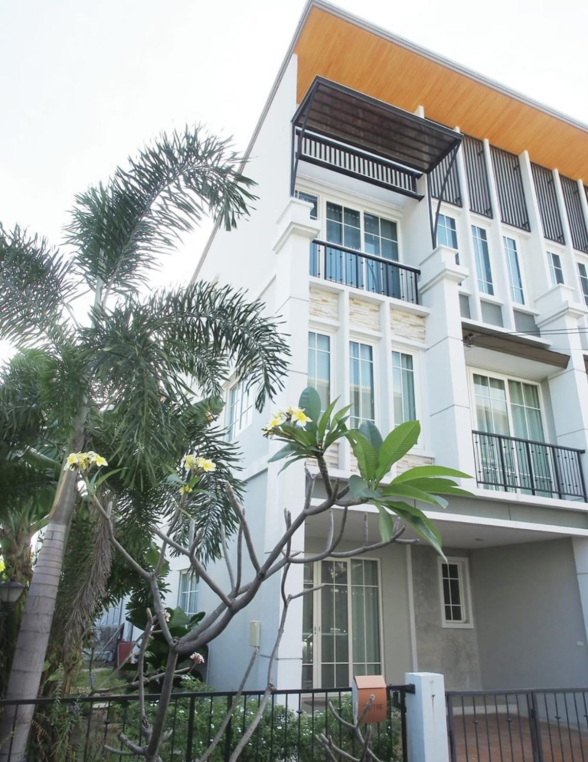 ขายทาวน์เฮ้าส์/ทาวน์โฮม โกลเด้น ทาวน์ ลาดพร้าว-เกษตรนวมินทร์ ห้องมุม จรเข้บัว เขต ลาดพร้าว กรุงเทพ CX-153171 ขายทาวน์เฮ้าส์/ทาวน์โฮม โกลเด้น ทาวน์ ลาดพร้าว-เกษตรนวมินทร์ ห้องมุม จรเข้บัว เขต ลาดพร้าว กรุงเทพ CX-153171