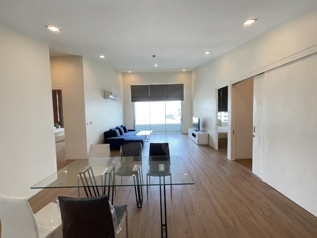 For Sale Condo , Villa Rachakhru , corner unit , wide frontage , BTS-Ari , Sam Sen Nai , Phaya Thai , Bangkok , CX-153195