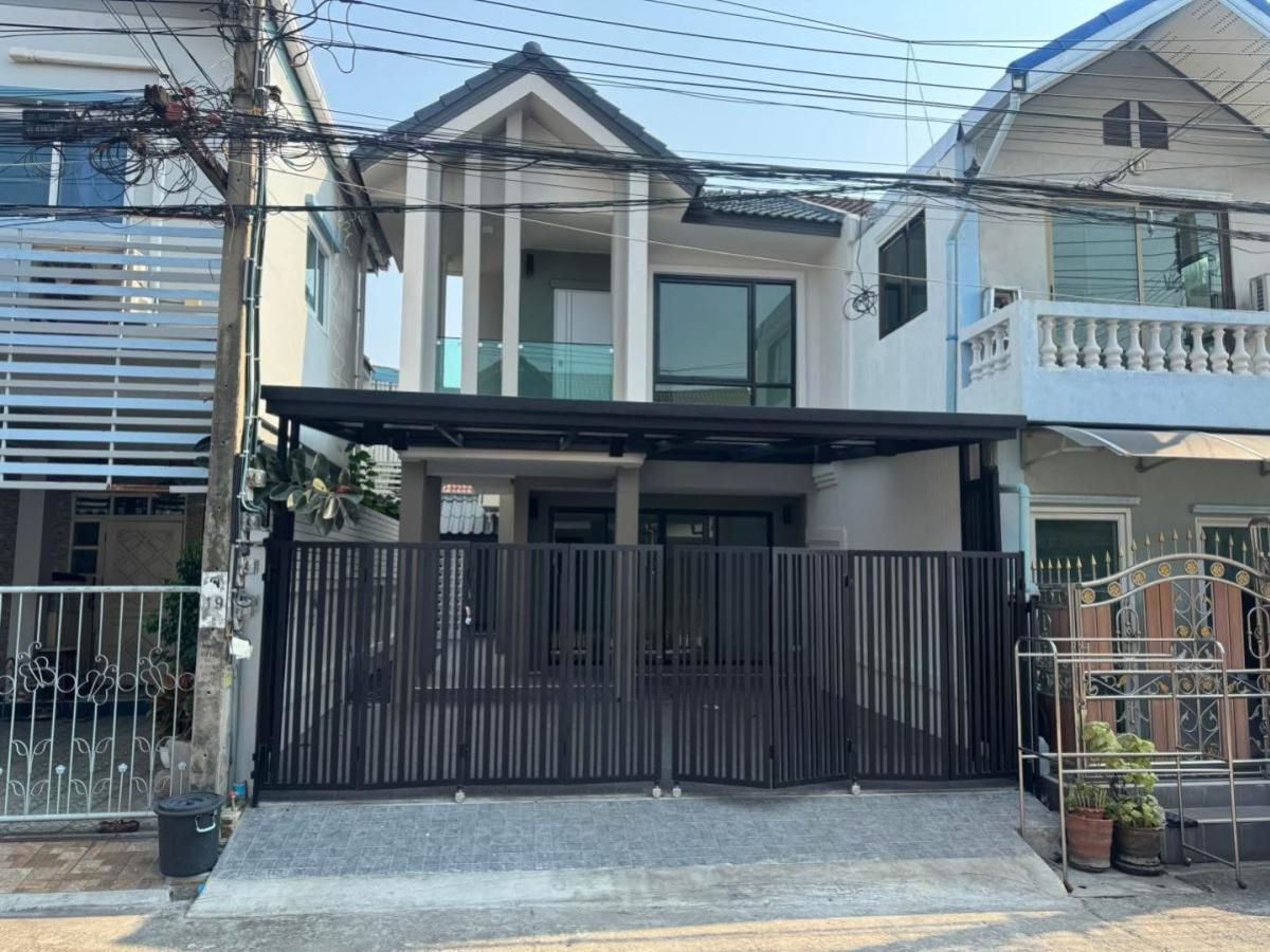 ขายทาวน์เฮ้าส์/ทาวน์โฮม สราญรมย์ ถนนประเสริฐมนูกิจ 42 (เกษตร นวมินทร์ ) นวมินทร์ เขต บึงกุ่ม กรุงเทพ CX-153155 ขายทาวน์เฮ้าส์/ทาวน์โฮม สราญรมย์ ถนนประเสริฐมนูกิจ 42 (เกษตร นวมินทร์ ) นวมินทร์ เขต บึงกุ่ม กรุงเทพ CX-153155