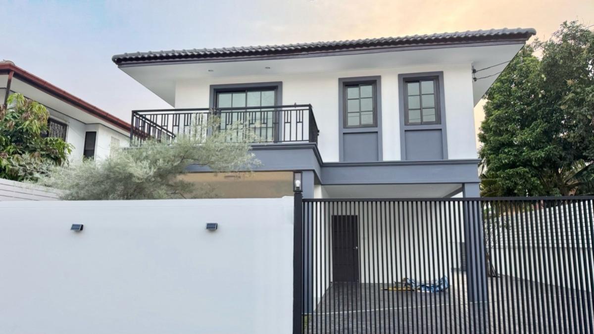 For Sale House , Thong Sathit Villa 5 , wide frontage , newly renovated , Chorakhe Bua , Lat Phrao , Bangkok , CX-155181 For Sale House , Thong Sathit Villa 5 , wide frontage , newly renovated , Chorakhe Bua , Lat Phrao , Bangkok , CX-155181