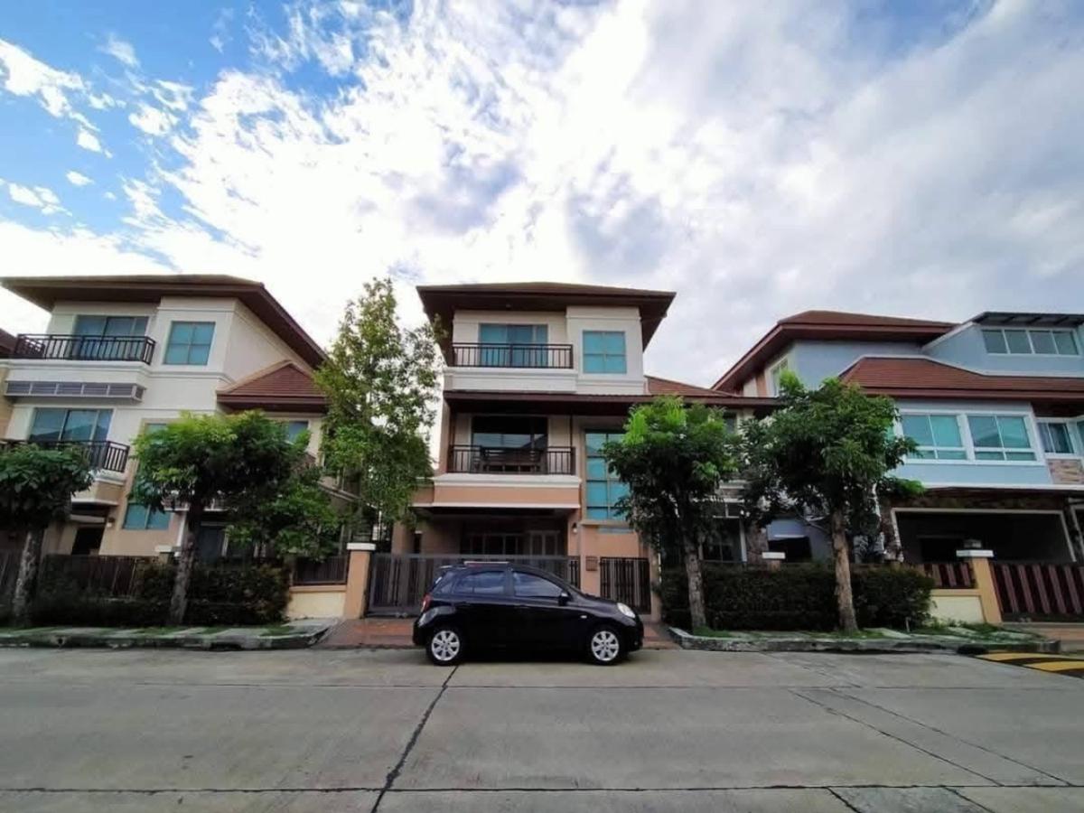 ขายบ้าน นนทรี รีเจ้นท์ ราชพฤกษ์ หน้ากว้าง มหาสวัสดิ์ บางกรวย นนทบุรี CX-155013 ขายบ้าน นนทรี รีเจ้นท์ ราชพฤกษ์ หน้ากว้าง มหาสวัสดิ์ บางกรวย นนทบุรี CX-155013
