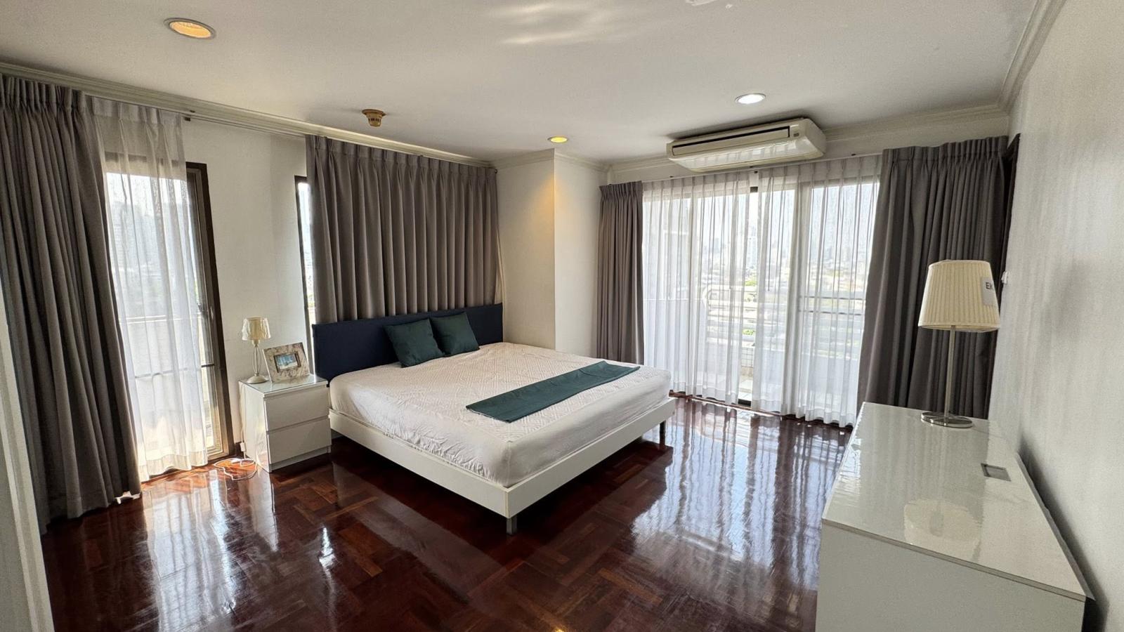 QR04146 - Richmond Palace : ริชมอนด์ พาเลส : Richmond Palace : ริชมอนด์ พาเลส - #PhromPhong #BtsPhromPhong #Sukhumvit43 – รูปที่ 2