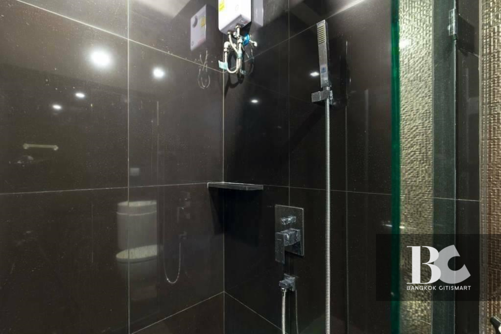 1 Bed 33 ตร.ม. ยูนิตคัดพิเศษ ห้องสวย ใกล้ BTS ทองหล่อ | RHYTHM Sukhumvit 36-38 | 6.36 ล้านบาท – รูปที่ 3