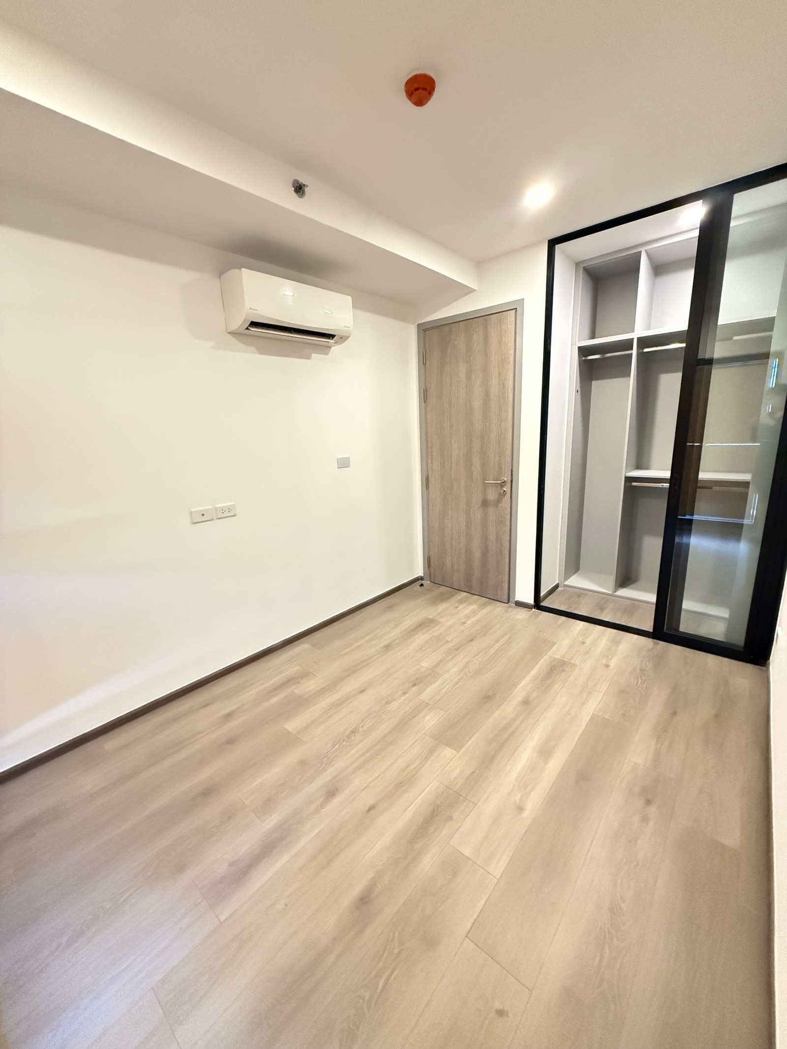 🔥 ห้องสุดท้ายพร้อมตกแต่งมูลค่า 100K 💸 รีบก่อนหลุด 099-009-6662 – รูปที่ 3