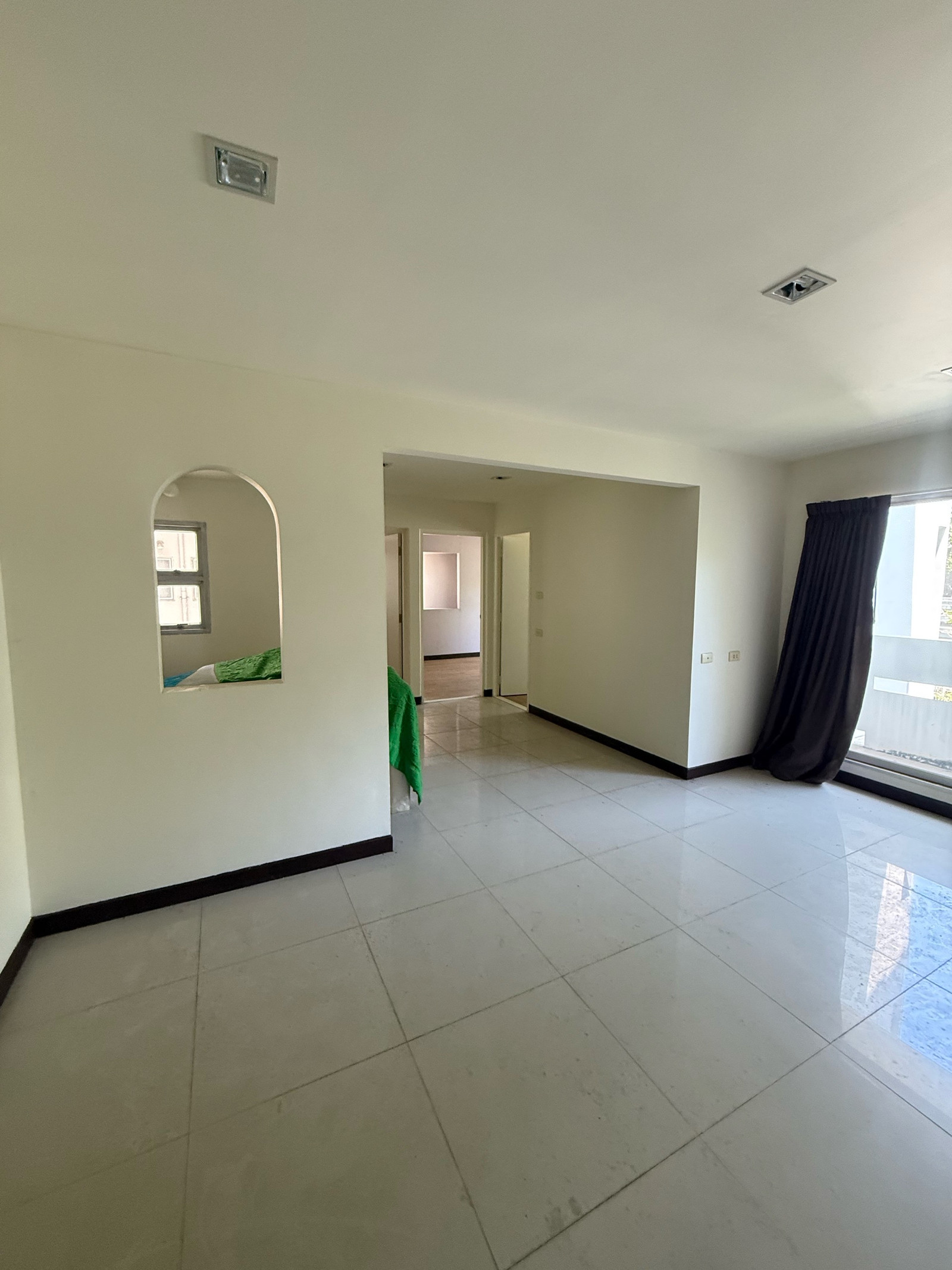 ขายคอนโด โครงการ : บ้านสวนธน ศรีนครินทร์  (Baan Suan Thon Srinakairn) | รหัสทรัพย์G0012 – รูปที่ 2