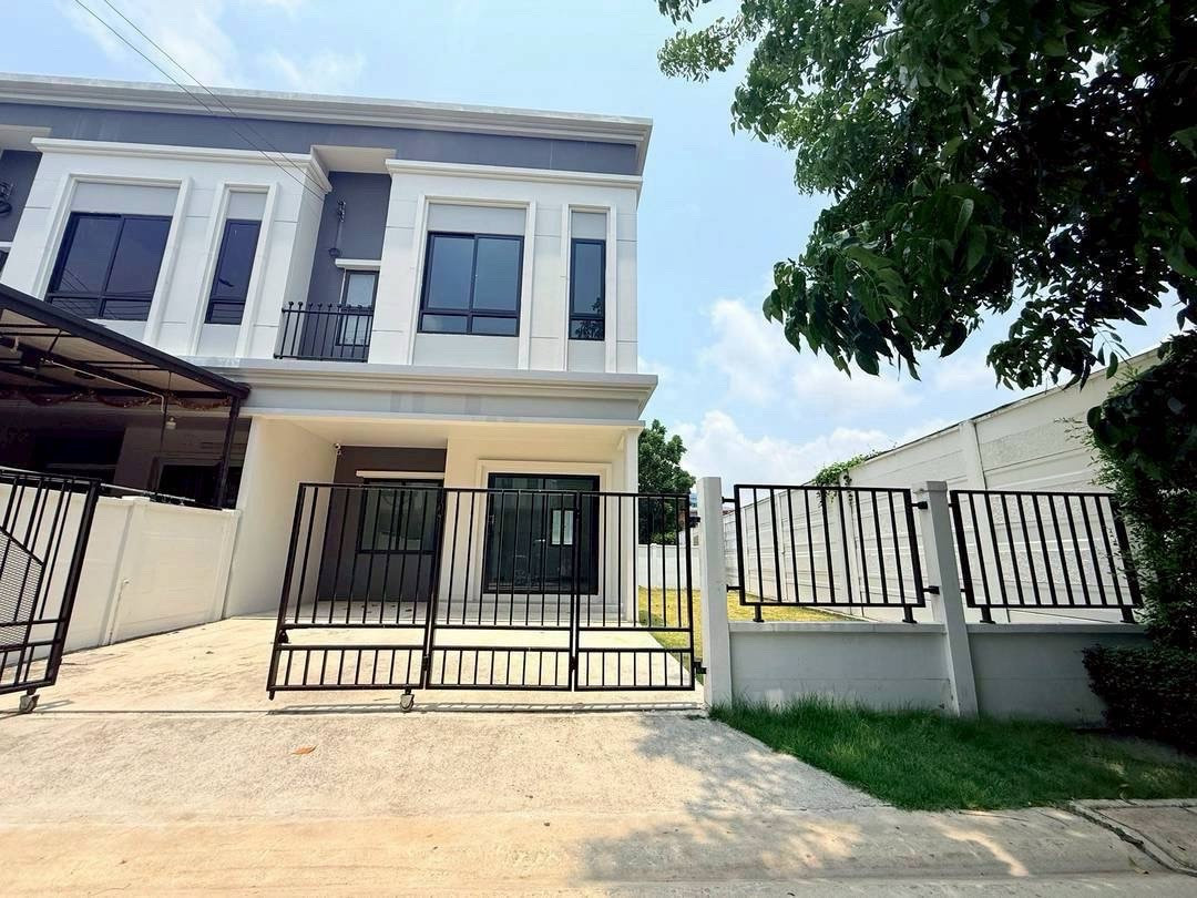 📌#หลุดจอง ✨ #บ้านแปลงมุม พื้นที่ด้านข้างเหลือเยอะ 🏡ต่อเติม / จัดสวน / เพิ่มที่จอดรถได้ตามสไตล์บ้านโปร่ง รับลมดีตลอดวัน เหมาะทั้งอยู่อาศัยและลงทุนในอนาคต 📌#หลุดจอง ✨ #บ้านแปลงมุม พื้นที่ด้านข้างเหลือเยอะ 🏡ต่อเติม / จัดสวน / เพิ่มที่จอดรถได้ตามสไตล์บ้านโปร่ง รับลมดีตลอดวัน เหมาะทั้งอยู่อาศัยและลงทุนในอนาคต