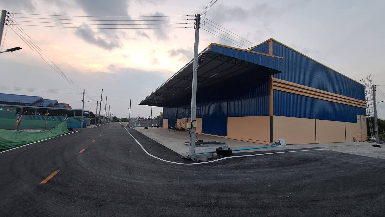 Warehouse for rent, 8/42 Soi Anamai Ngam Charoen 41, Tha Kham Subdistrict, Bang Khun District Warehouse for rent, 8/42 Soi Anamai Ngam Charoen 41, Tha Kham Subdistrict, Bang Khun District