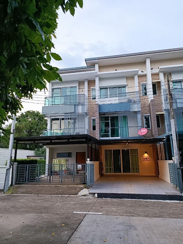 ขายทาวน์โฮม Town + X Ladprao ทาวน์พลัส เอ็กซ์ ลาดพร้าว (R008) – รูปที่ 4