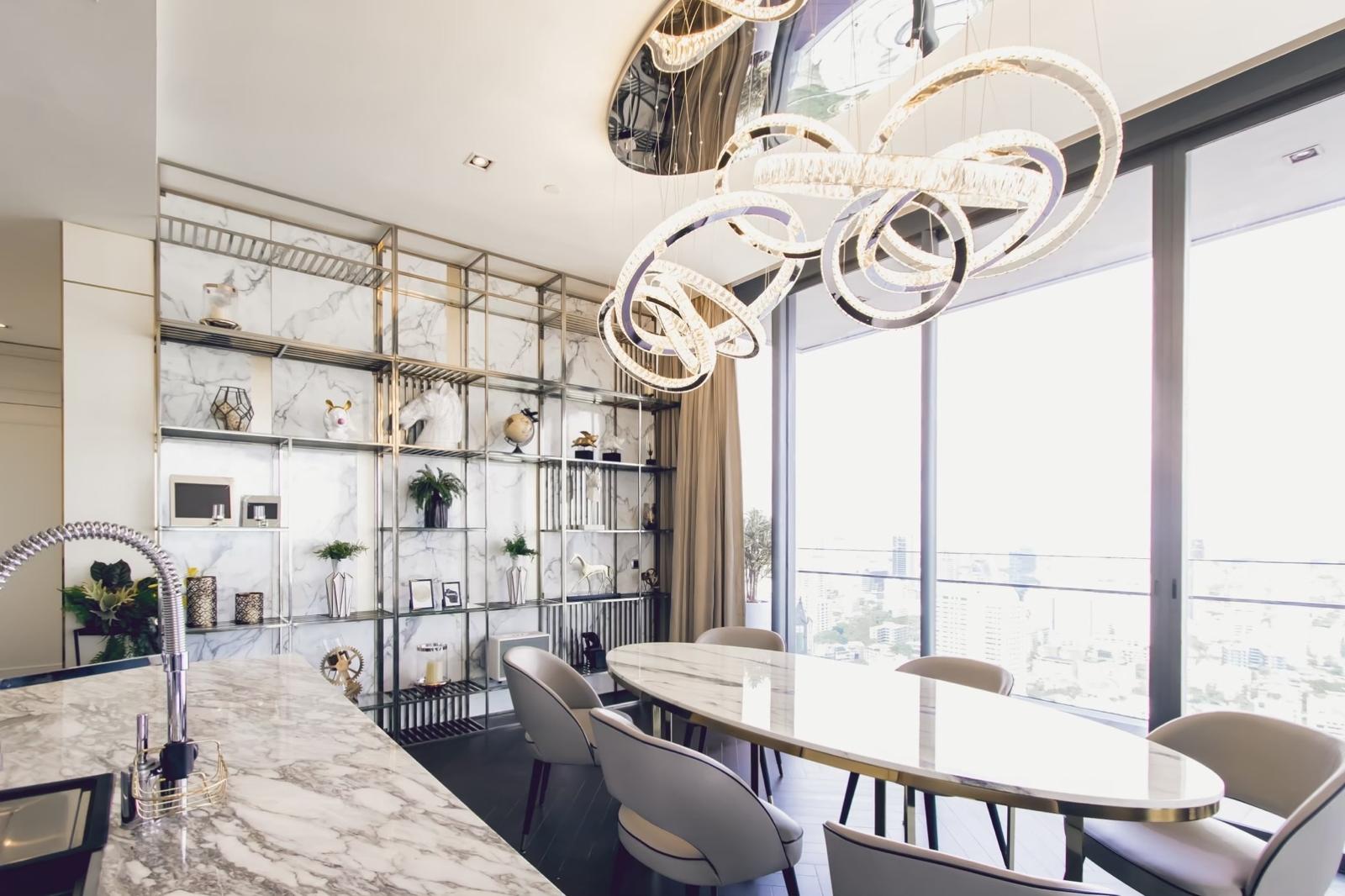 ขายคอนโด Ultra-Luxury Marque sukhumvit 39 ห้องสวย ชั้นสูง วิวทองหล่อ พร้อมเข้าอยู่ทันที 
