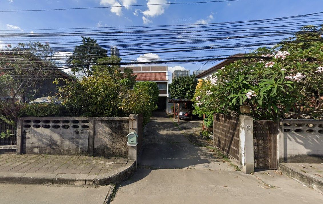 ที่ดินและสิ่งปลูกสร้าง สุขุมวิท 81 (ขาย) / House & Land Sukhumvit 81 (FOR SALE) GNG151 ที่ดินและสิ่งปลูกสร้าง สุขุมวิท 81 (ขาย) / House & Land Sukhumvit 81 (FOR SALE) GNG151