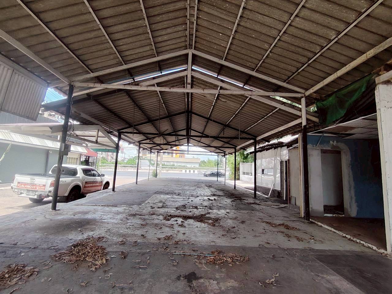 ขายที่ดิน+โครงสร้าง ติดถนนติวานนท์-ปทุมธานี  เนื้อที่ 106 ตารางวา – รูปที่ 4