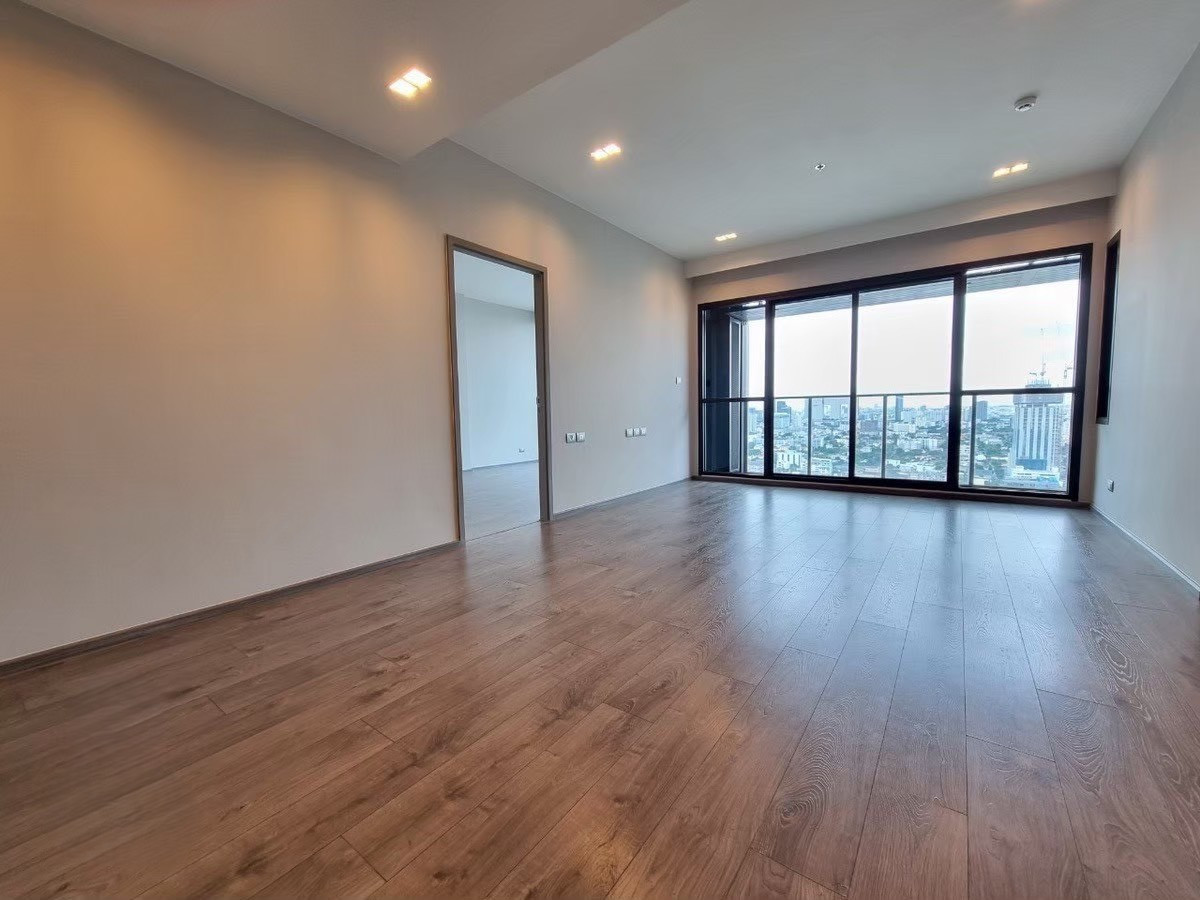 Condo for sale WHIZDOM AVENUE RATCHADA-LADPRAO, large size 110.26 sq m, 2 bedrooms, next to MRT Lat Phrao. Condo for sale WHIZDOM AVENUE RATCHADA-LADPRAO, large size 110.26 sq m, 2 bedrooms, next to MRT Lat Phrao.