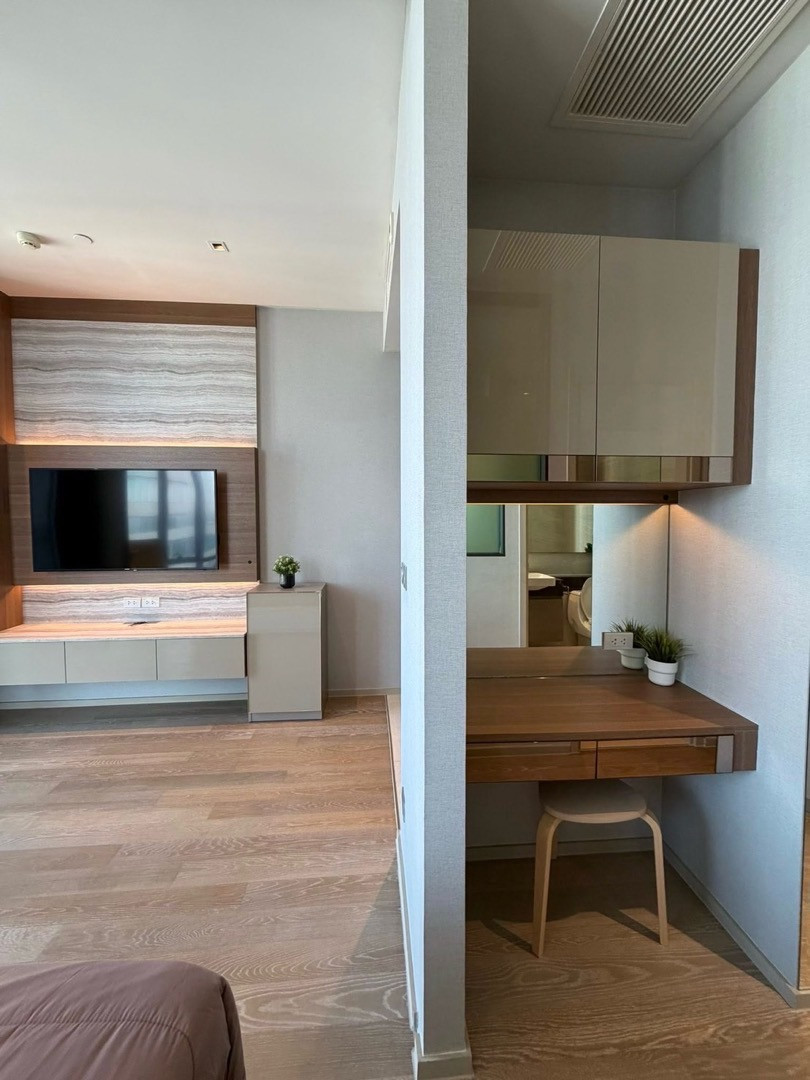 🔥Rent at Ashton Silom 🔥1BR 1BR 🔥 35,000 🔥36.4sqm 🔥Floor36 – รูปที่ 2
