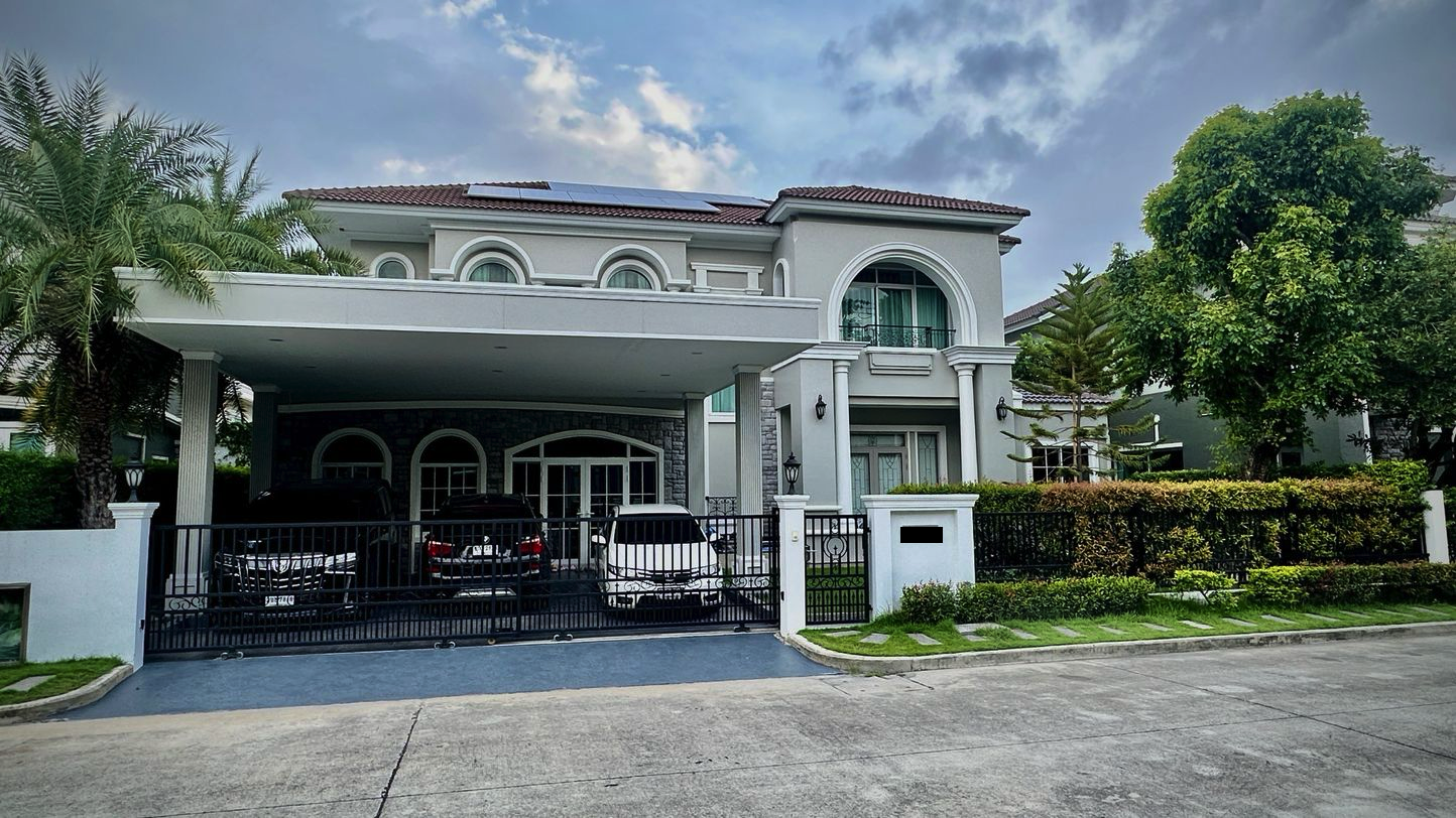 102 sq m, 4 bedrooms, 5 bathrooms, 2-story detached house, Two Grand Monaco Bangna Wongwaen. 102 sq m, 4 bedrooms, 5 bathrooms, 2-story detached house, Two Grand Monaco Bangna Wongwaen.