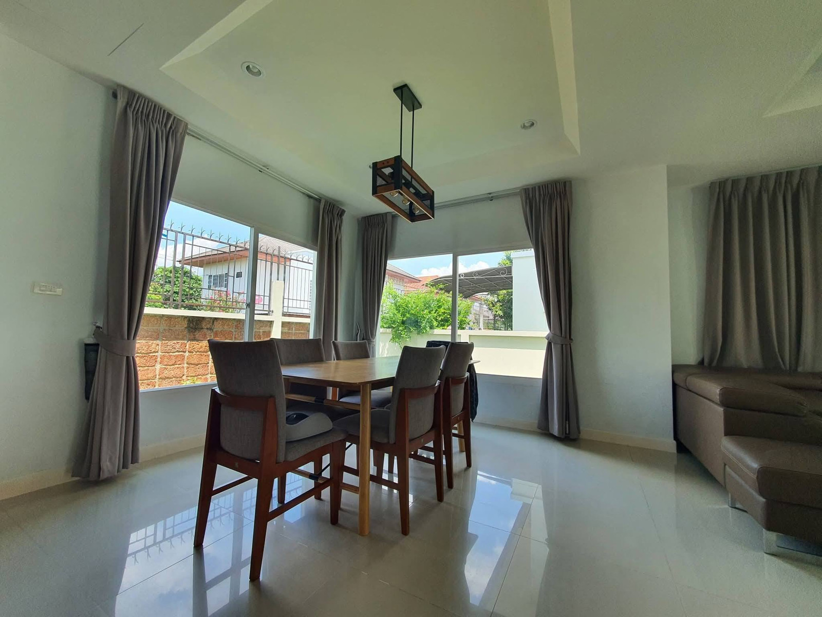 ขายบ้าน บ้านเดี่ยว 2 ชั้น 3 ห้องนอน 3 ห้องน้ำ เดอะ เซนโทร รัตนาธิเบศร์ - The Centro Rattanathibet สถานีรถไฟฟ้า : MRT-บางพลู - Bang Phu 1.8 กิโลเมตร  สนใจทัก  line: kanomtarn – รูปที่ 4