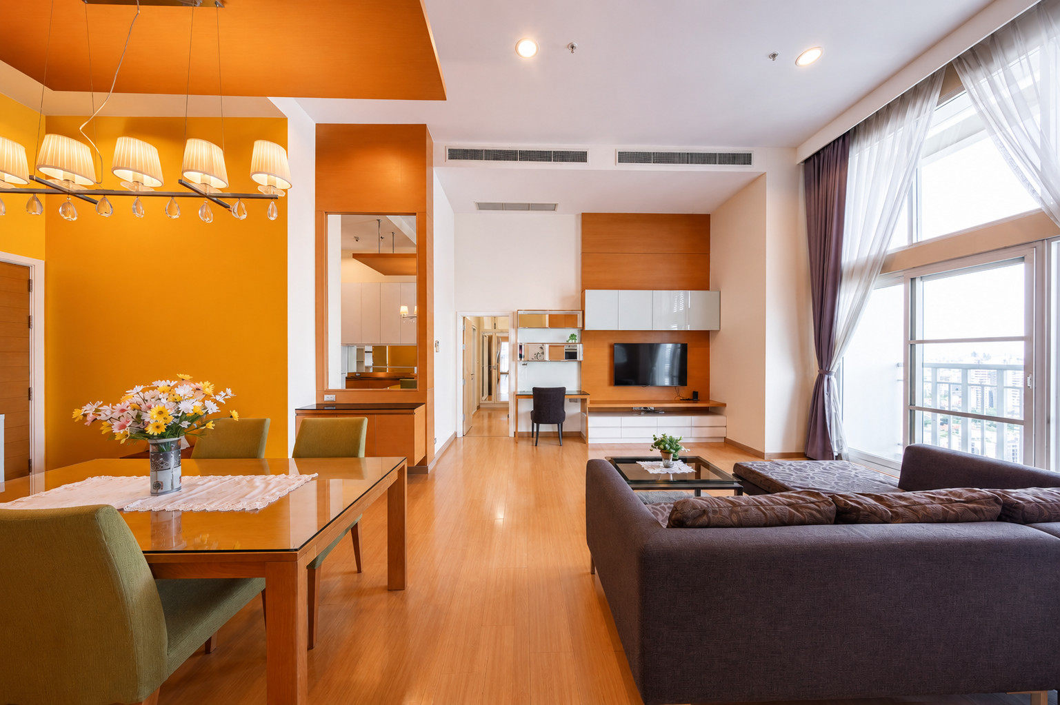 Luxury Thong Lo Duplex Penthouse, 4BR with Panoramic City View - U1911460