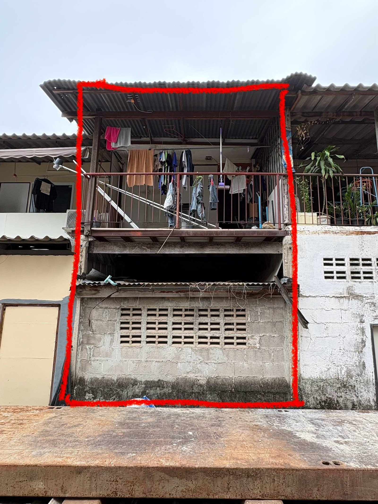 ขายตึกแถว 2 ชั้น ซอยเพชรเกษม 3 – รูปที่ 2